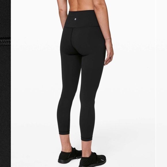 Lululemon Wunder Under black leggings size 4 - Picture 1 of 7